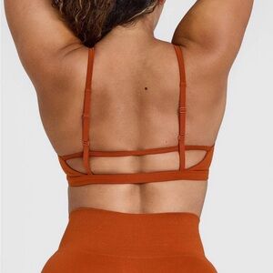 TIMELESS STRAPPY BRALETTE